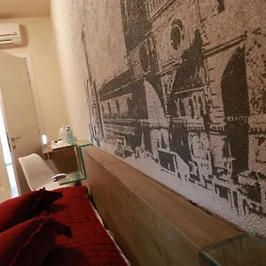 Santa Maria Novella Alojamento de Acomodação e Pequeno-almoço