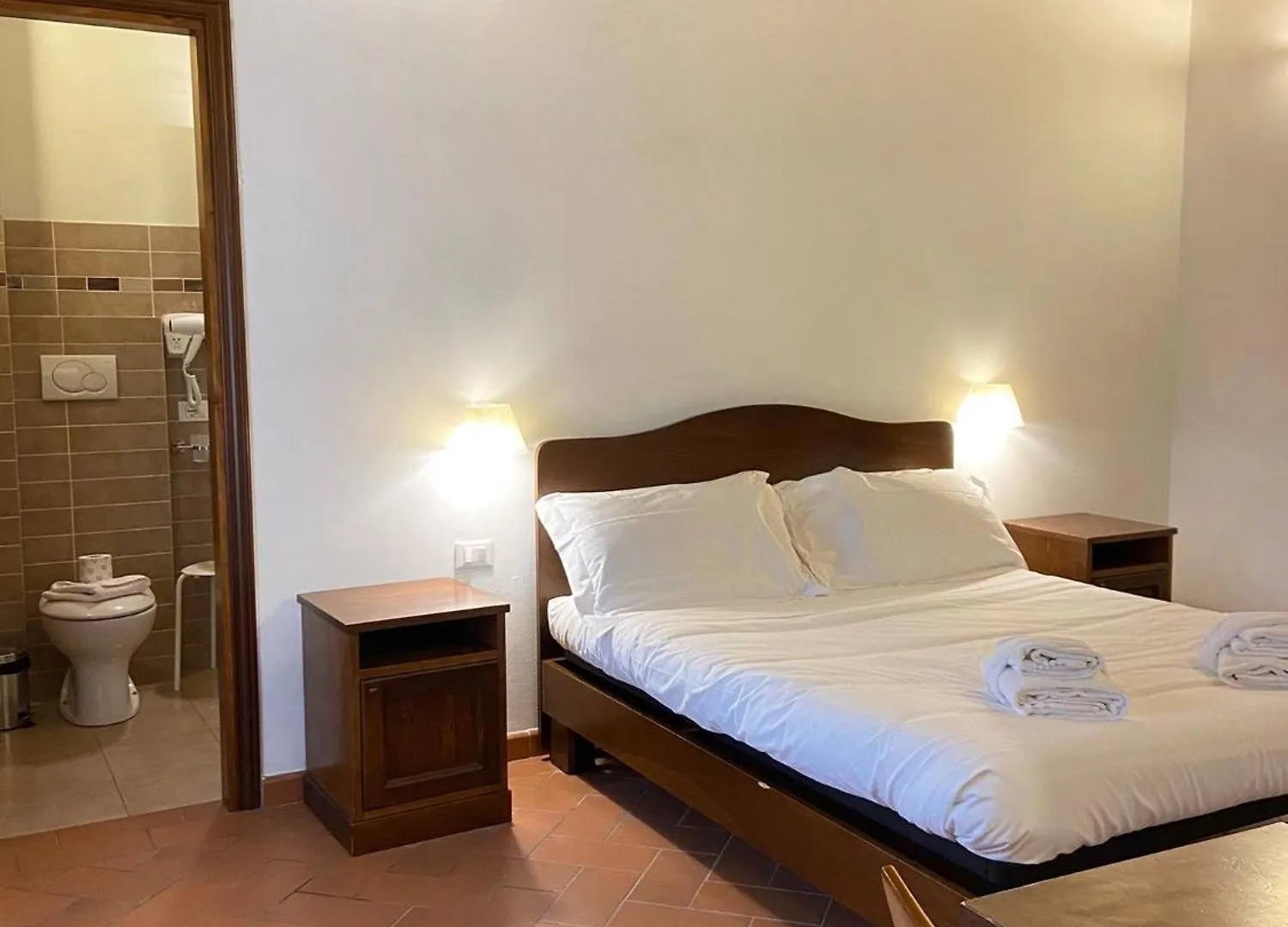 Bed & Breakfast Casale Dei Cento Acri Bed and Breakfast Florence