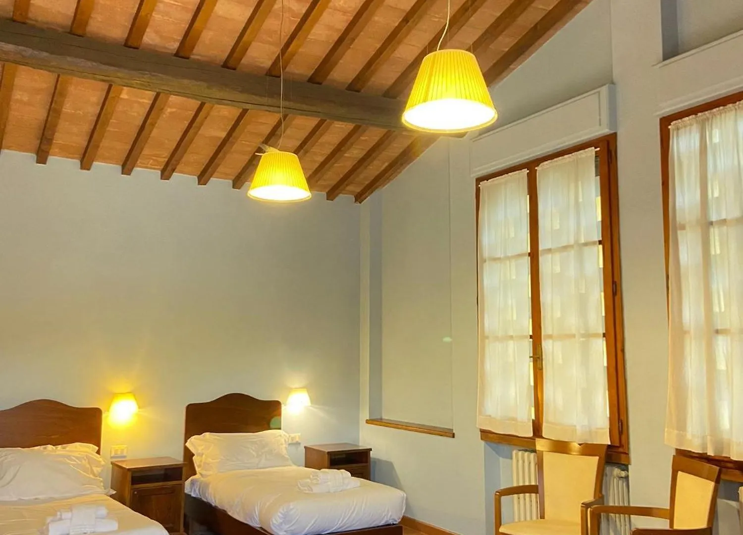 Casale Dei Cento Acri Bed and Breakfast Florence Bed & Breakfast